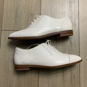 Cole Haan Women's Cream Lace-Up Flats